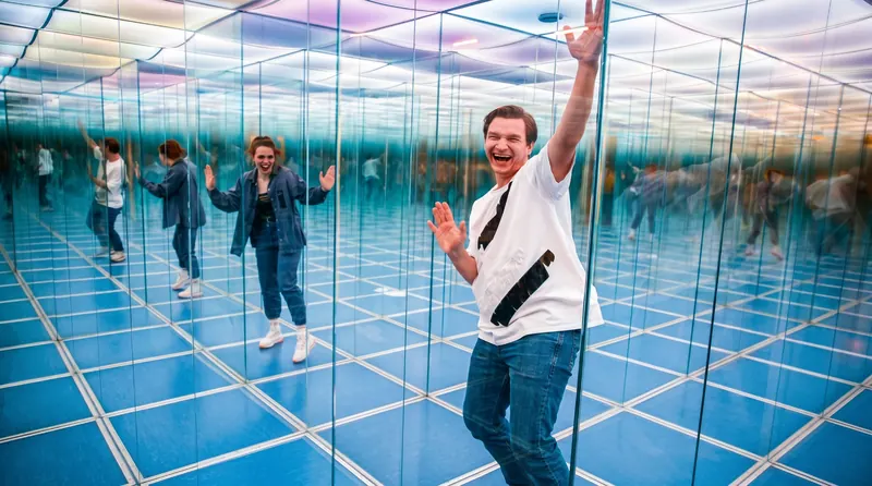 Стеклянный лабиринт